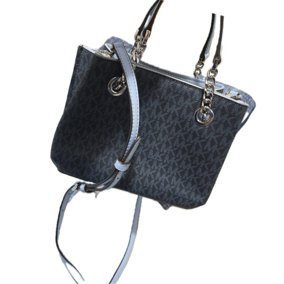 Michael Kors bag in great condition - Picture 2 of 5